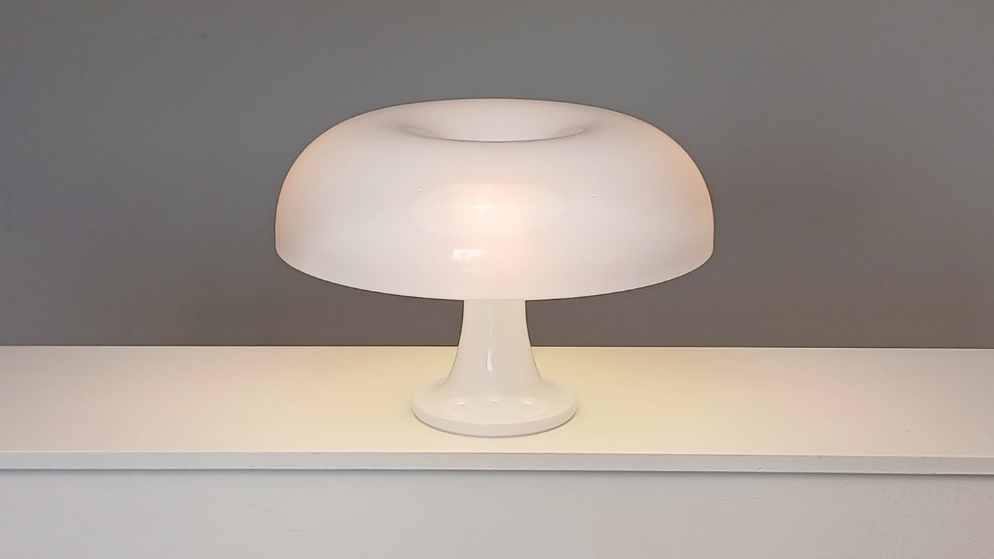 Nessino-valaisin, Artemide