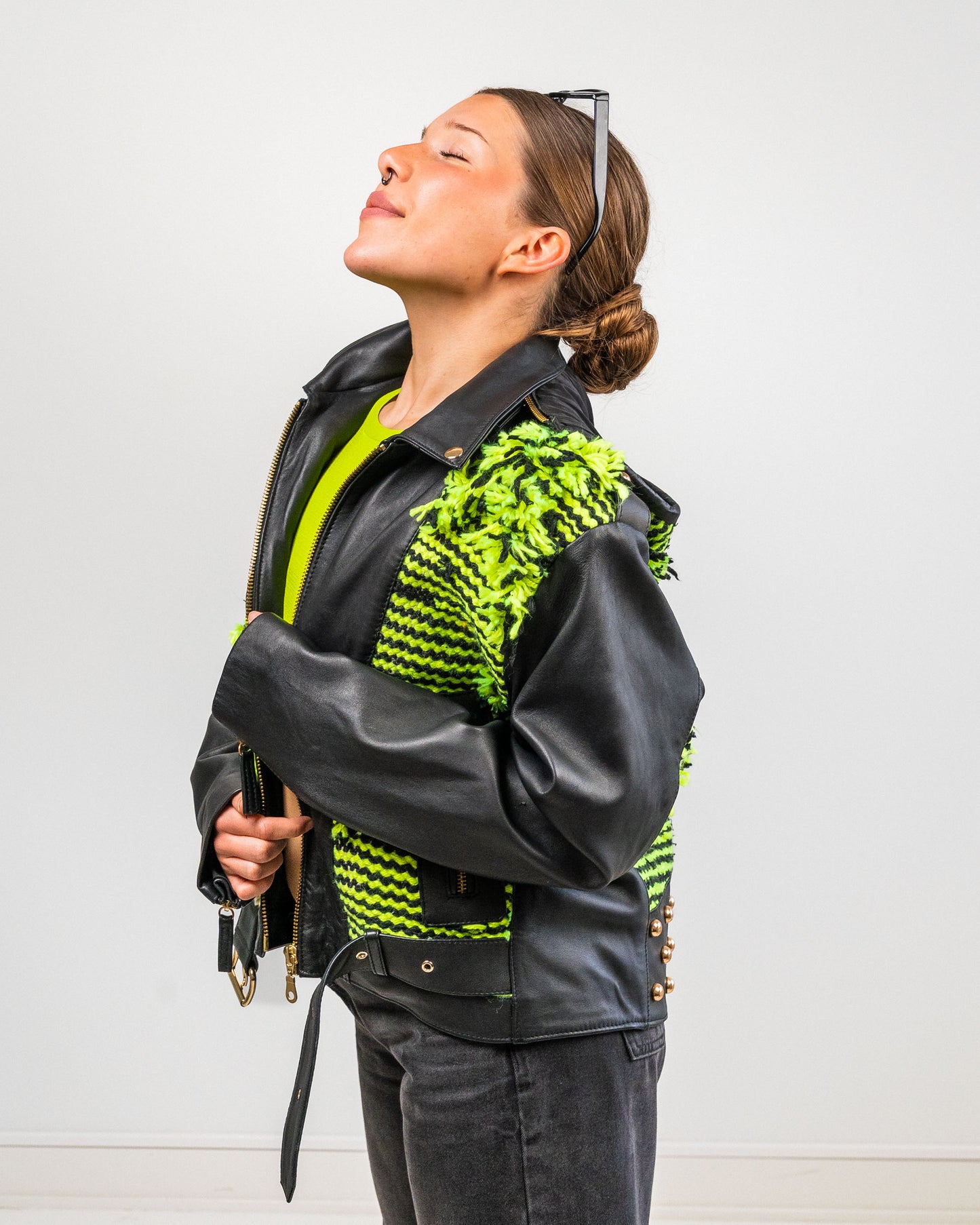 Aino Heiniö, nahkatakki, musta/neon