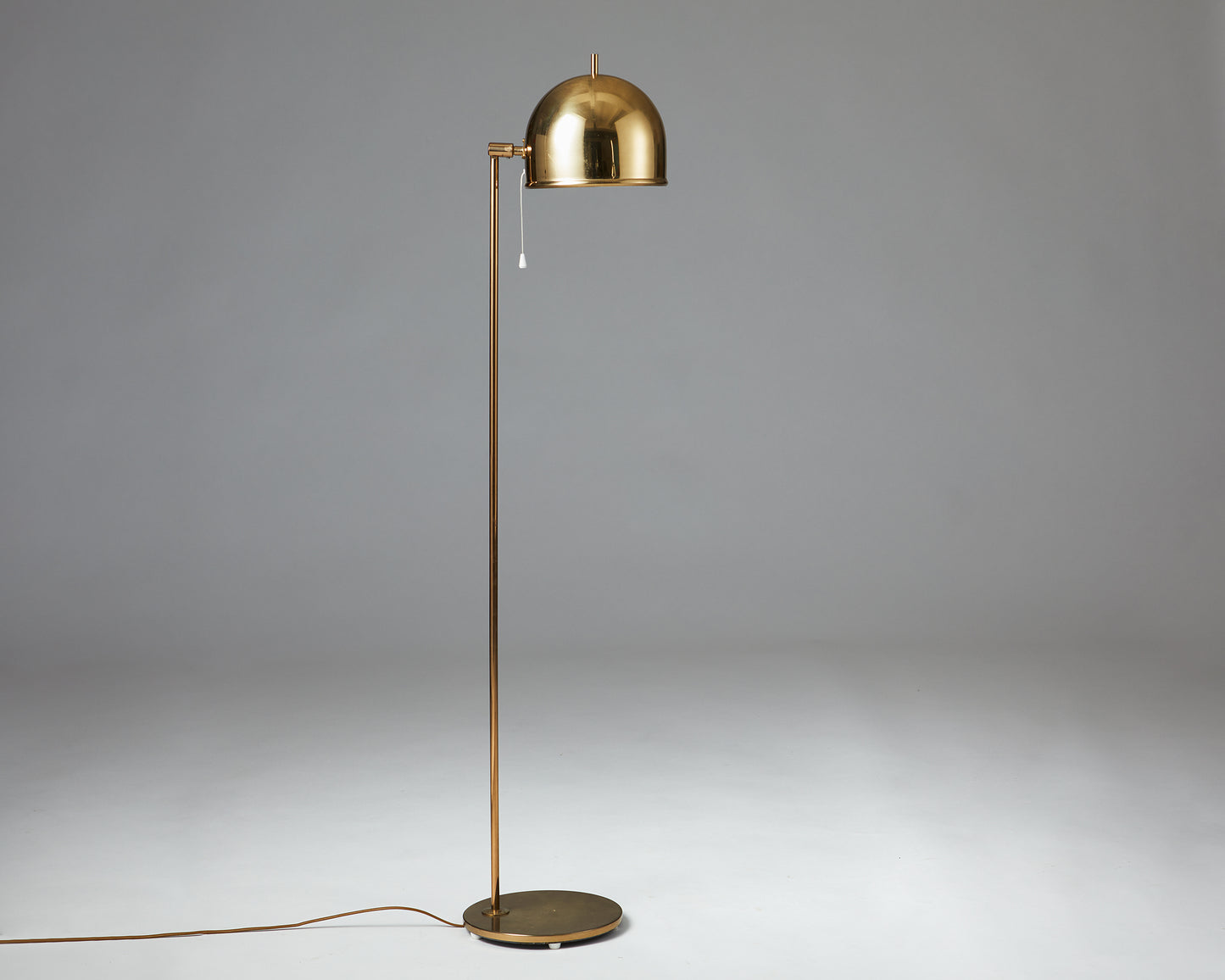 Lattiavalaisin G-075