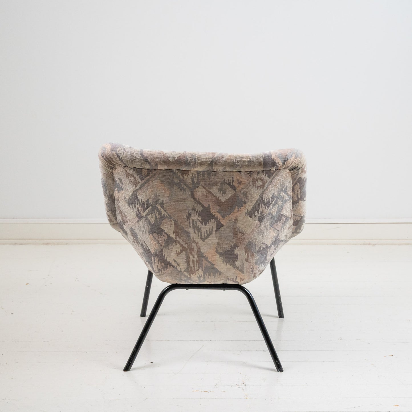 Carl-Gustaf Hiort af Ornäs Lehti-nojatuoli