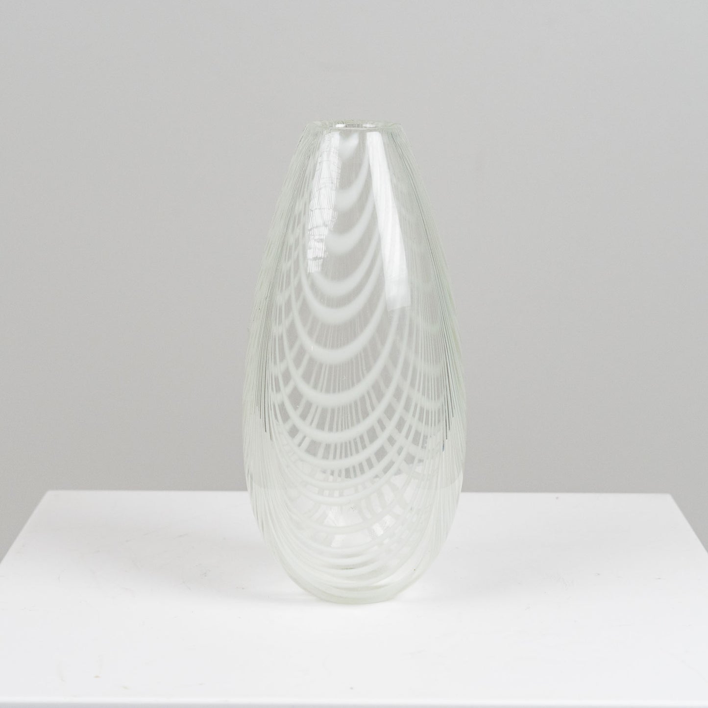 Filigraani lasimaljakko, Maija Carlson