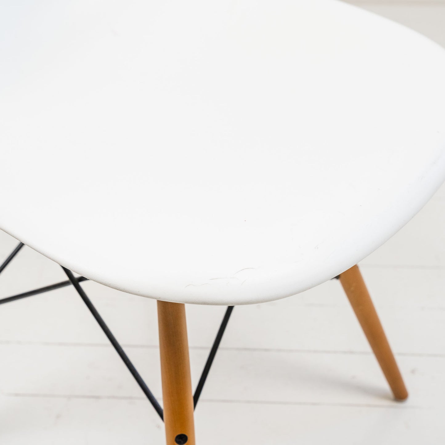 Vitra Eames DSW Re -tuoli 4 kpl