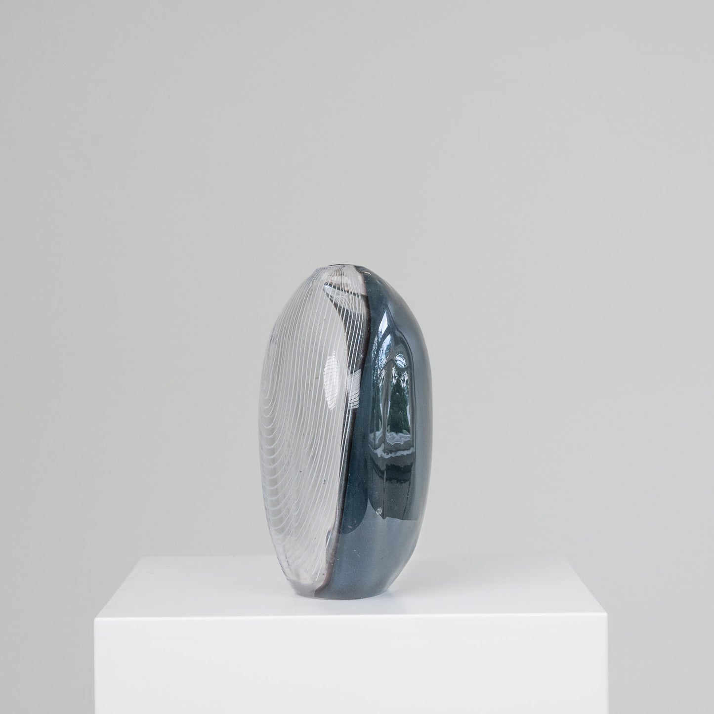 Puhallettu lasimaljakko, uniikkityö