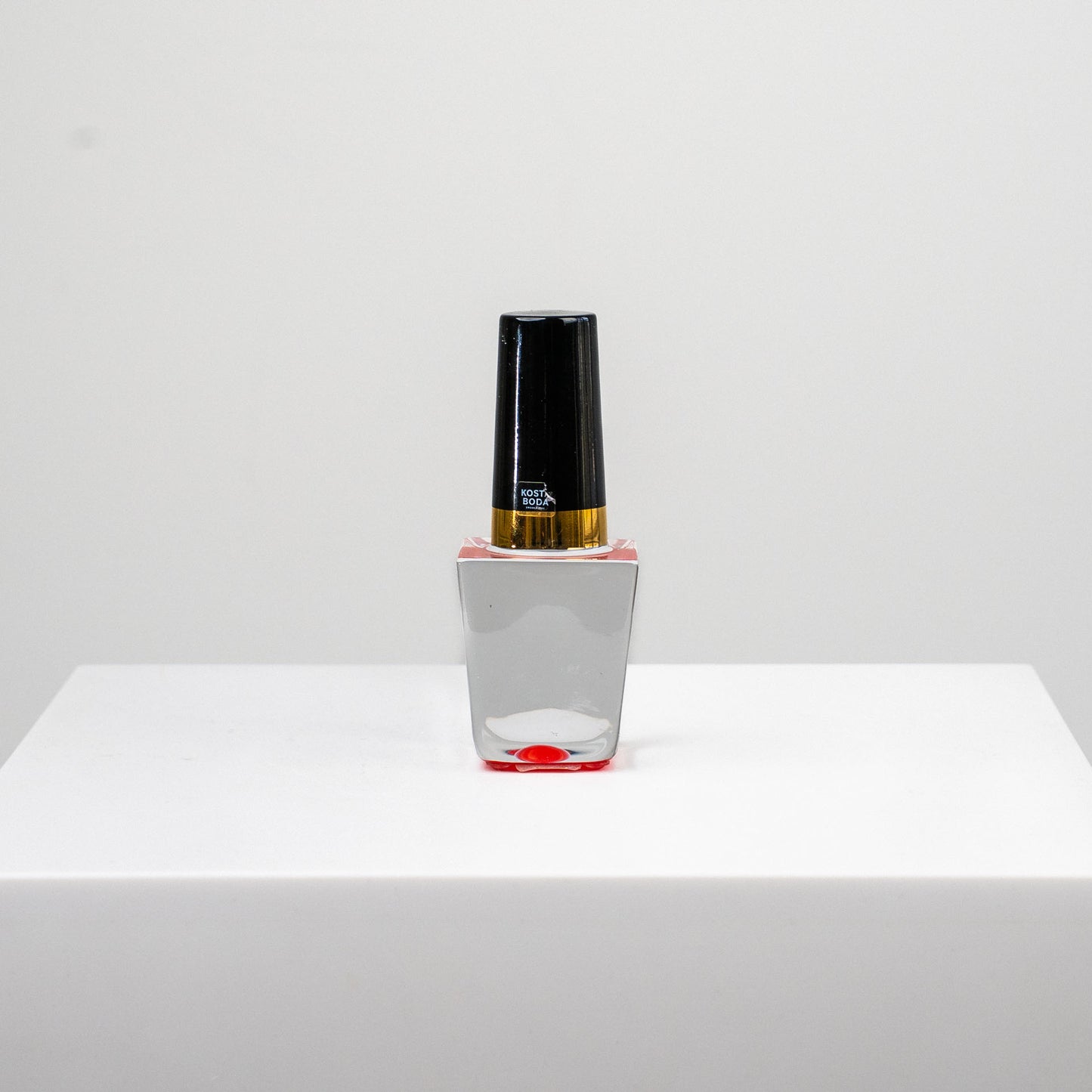 Åsa Jungnelius "Make Up" lasityö