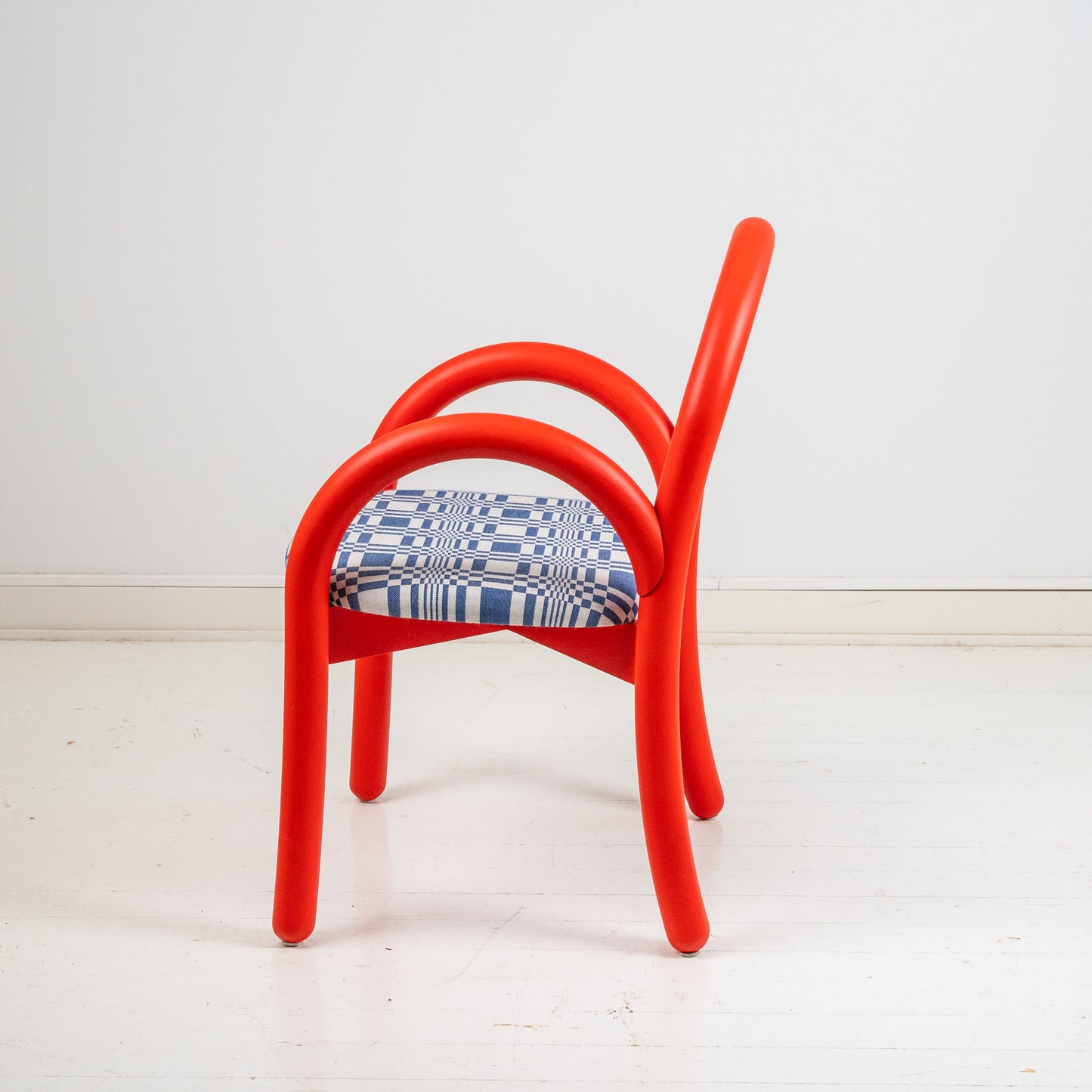 Made by Choice Goma-tuoli, uniikkikappale