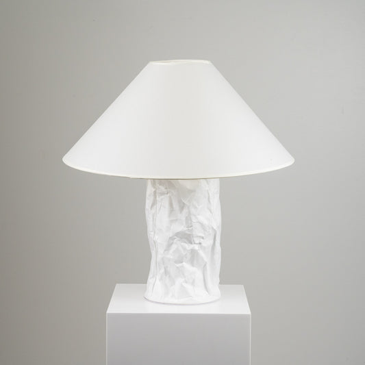 Paperijalkainen valaisin