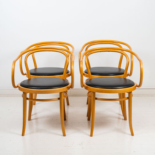 Thonet-tuoli, uusi nahkaverhoilu 4 kpl (löytyy 10 kpl)